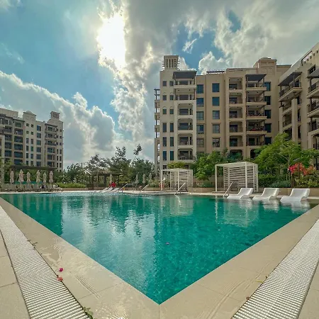 Higuests - Charming Modern Apartment Close To The Souk In Mjl Dubai Exterior photo