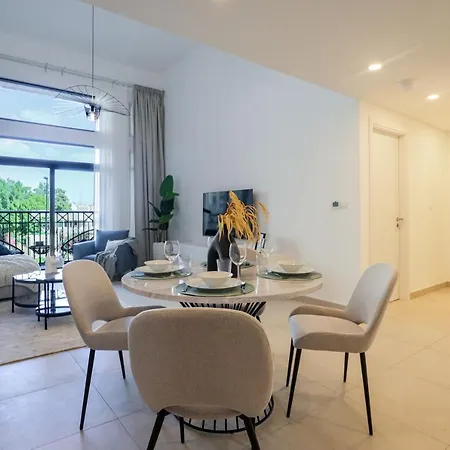 Higuests - Charming Modern Apartment Close To The Souk In Mjl Dubai Exterior photo